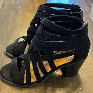 Brand new sandal heels